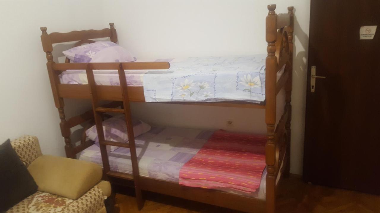 באר Apartments Miki מראה חיצוני תמונה