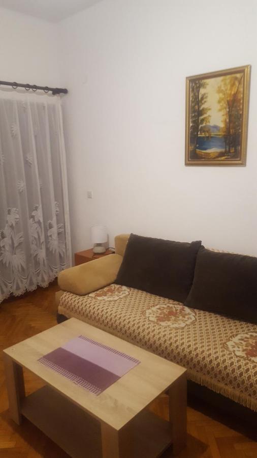 באר Apartments Miki מראה חיצוני תמונה