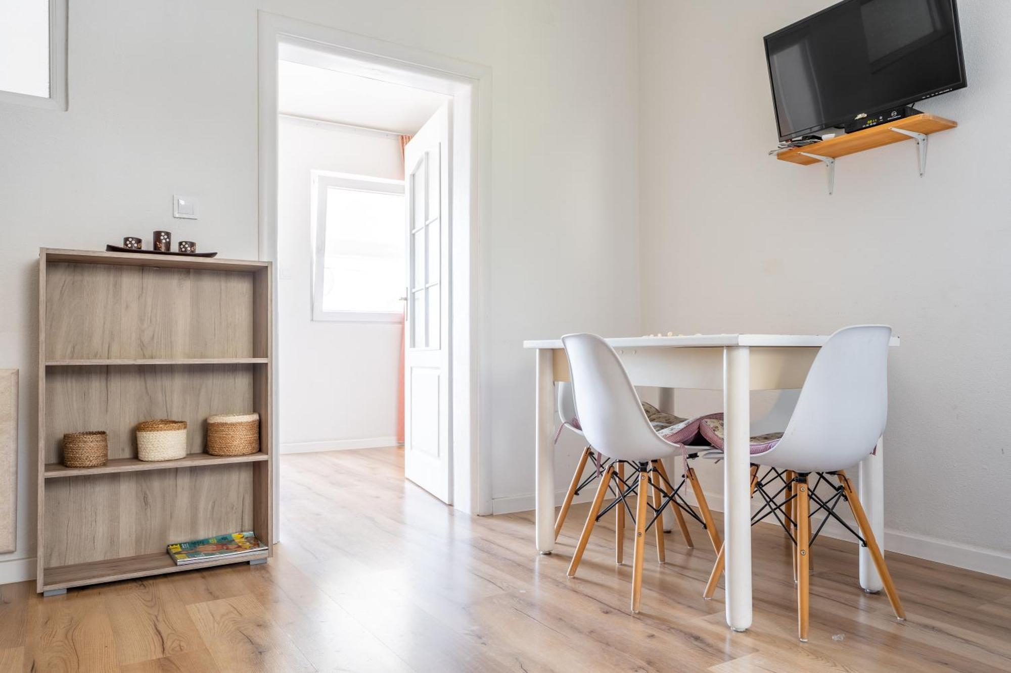 באר Apartments Miki מראה חיצוני תמונה